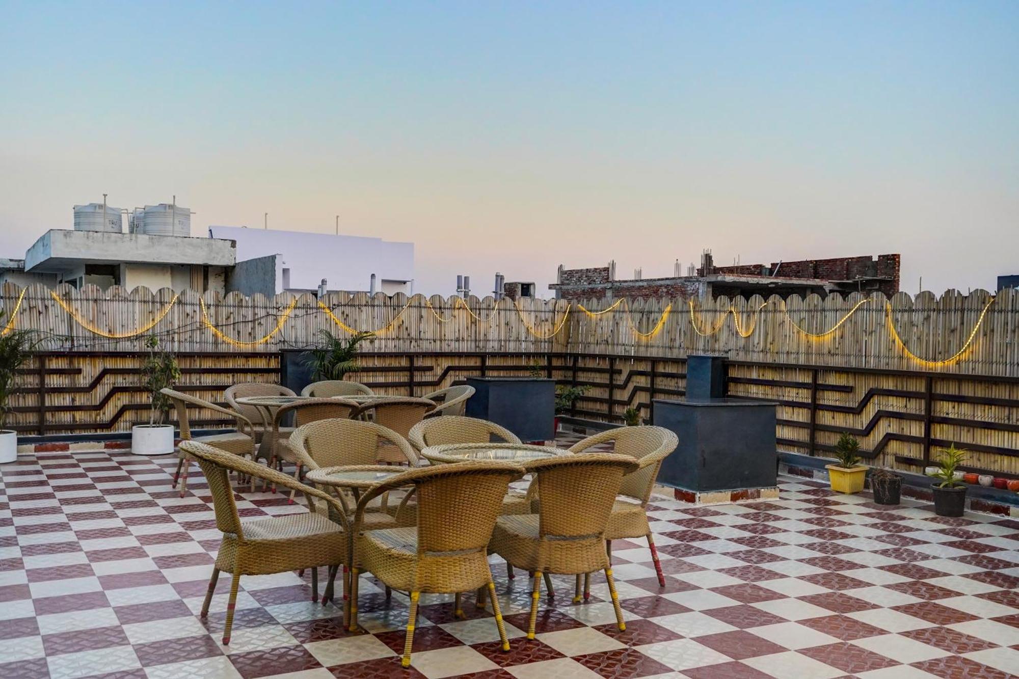 Hotel Townhouse Cloud Bay Gurgaon Exterior foto